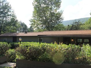 165 Martin Rd, Naples, NY 14512