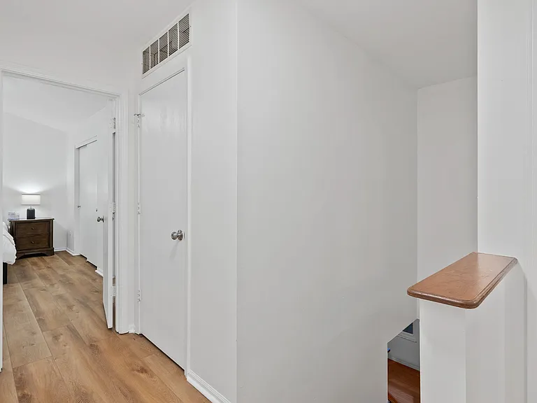 2528 Shiva Ct — Photo 25