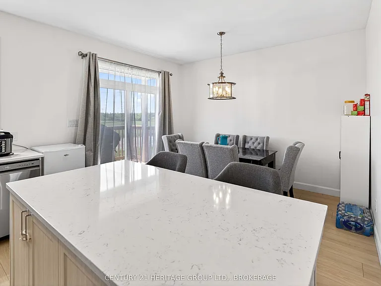 189 Superior Dr — Photo 21