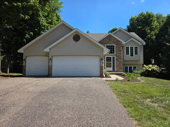 1218 Timber Ln, Buffalo, MN 55313