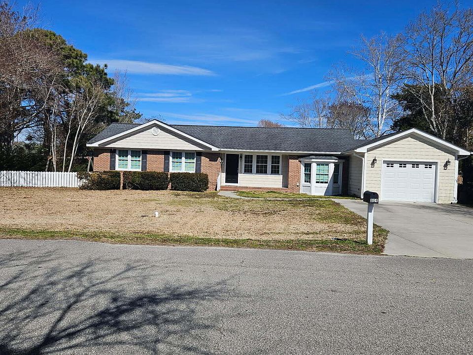 1st image of 804 Fayetteville Avenue