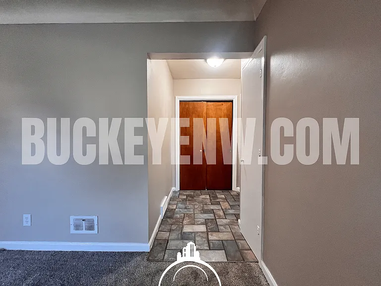 2653 Letchworth Pkwy — Photo 5