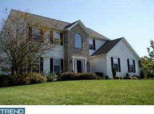 13 Crimson King Dr, Bear, DE 19701