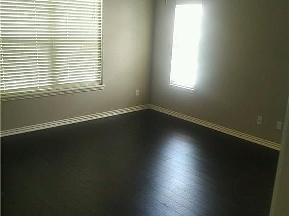 2nd image of 1536 N Leverett Ave