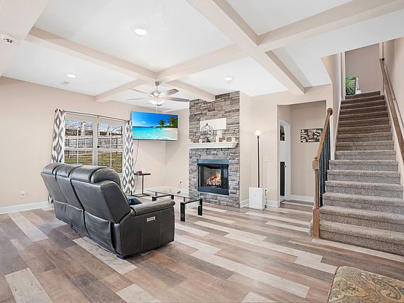 3rd image of 1199 Eagles Bluff Dr