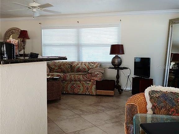 3rd image of 2637 Sydelle St