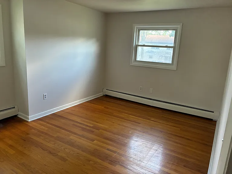 61 Phillips Rd — Photo 21