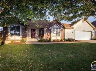 6024 SW 40th Ter, Topeka, KS 66610