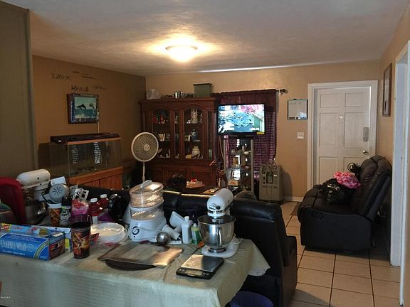3rd image of 314 Garnet Ave
