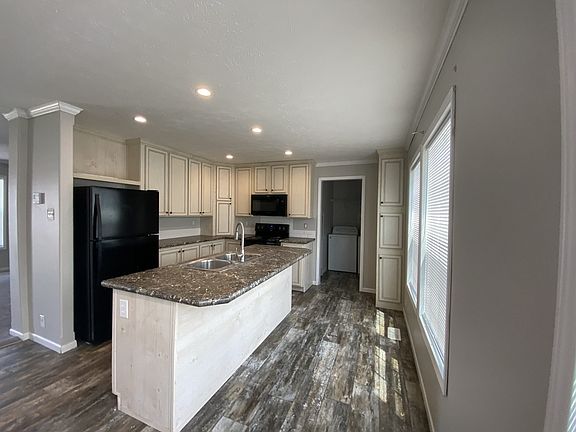 4th image of 225 Pebble Creek Dr #265