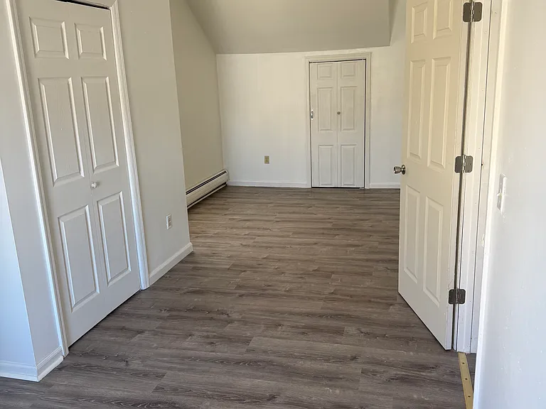 77 N 14th St #2 — Photo 11