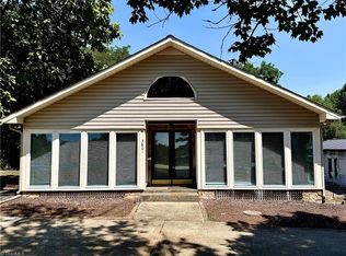 3801 Oak Ridge Rd, Summerfield, NC 27358