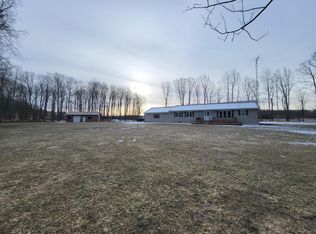 11037 Fairgrieve Rd, Johannesburg, MI 49751