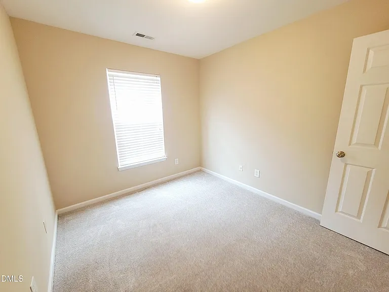 8327 Glenwood Springs Ct — Photo 41