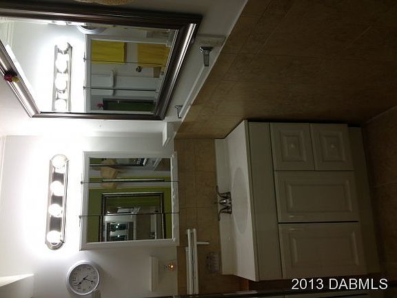 4th image of 3501 S Atlantic Ave #508