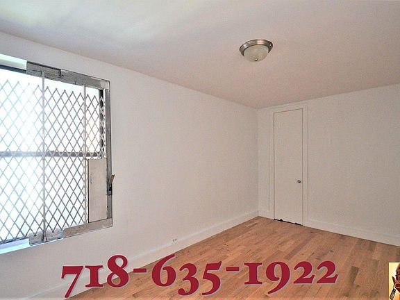 5th image of 2719 Morris Ave