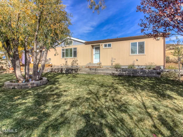 1391 Coyote Creek Rd, Yakima, WA 98901