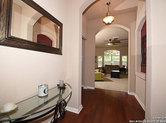3rd image of 3315 Dovetree Ln