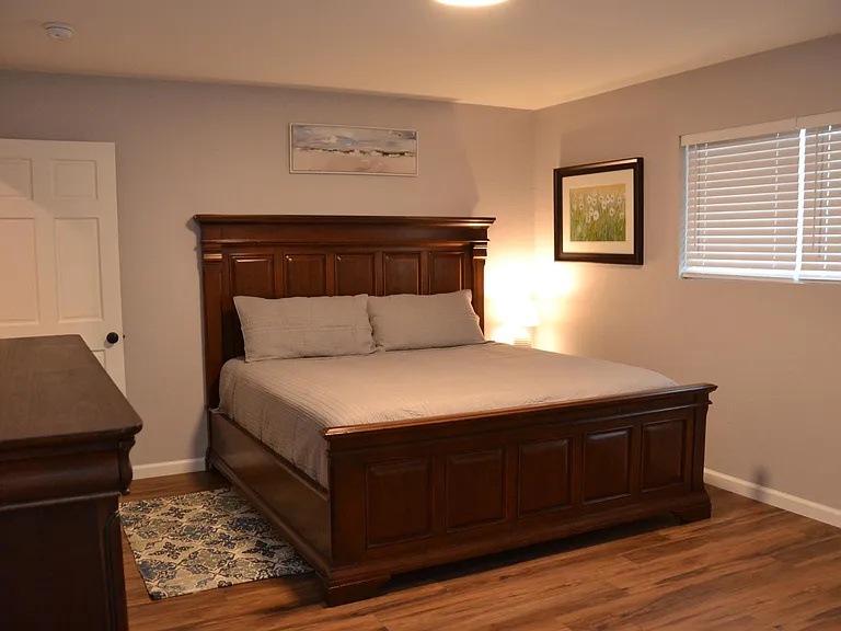 409 N Lea Ave — Photo 17