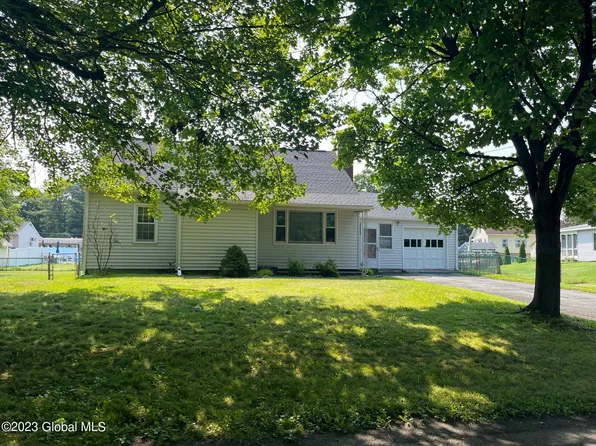 5 Powell Street, Wynantskill, NY 12198
