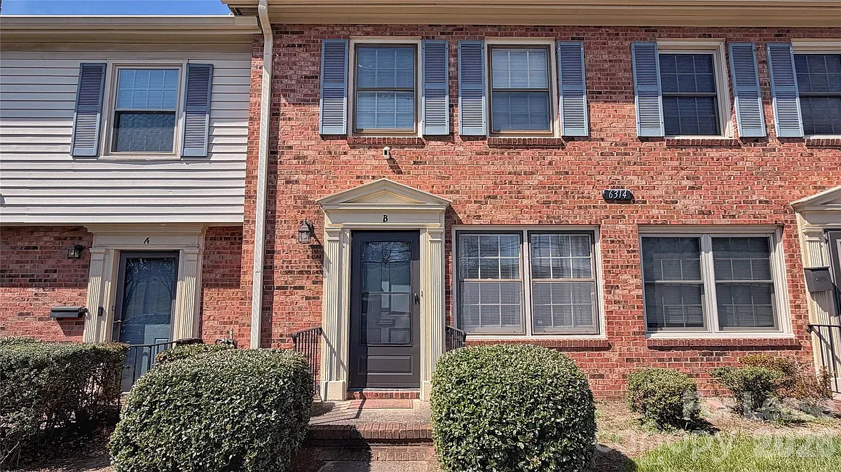 Building Photo - 6314 Old Pineville Rd #B