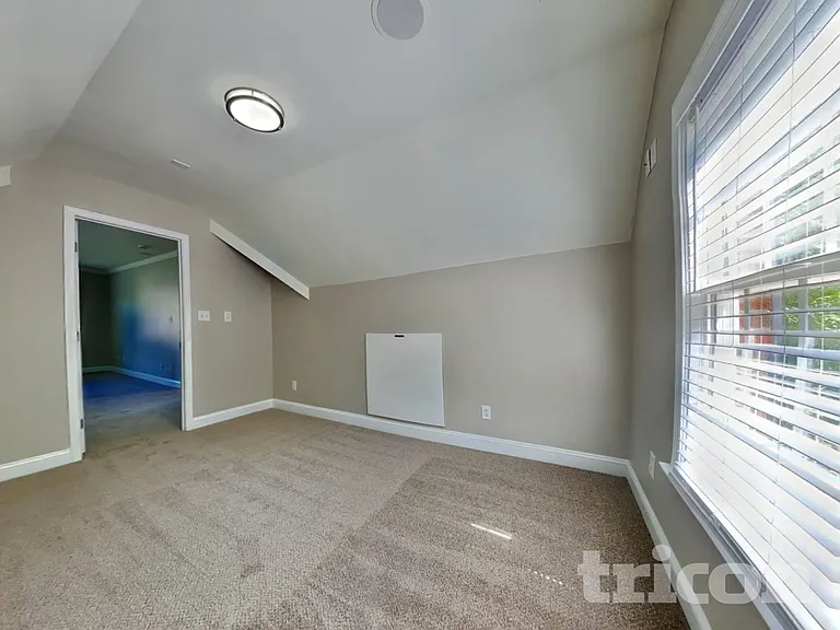 3112 Kirby St — Photo 28