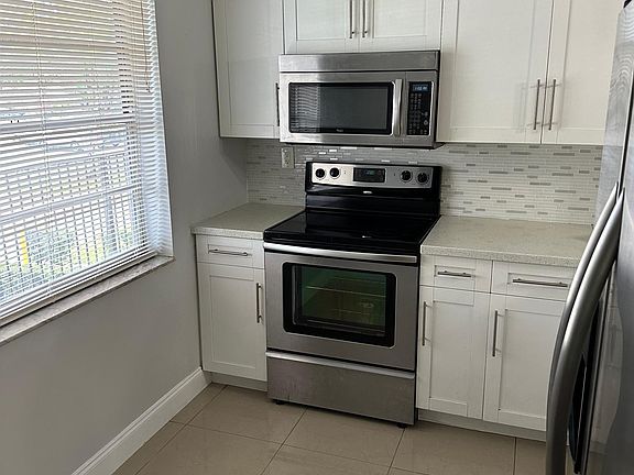 3rd image of 3341 NW 47th Ter APT 209