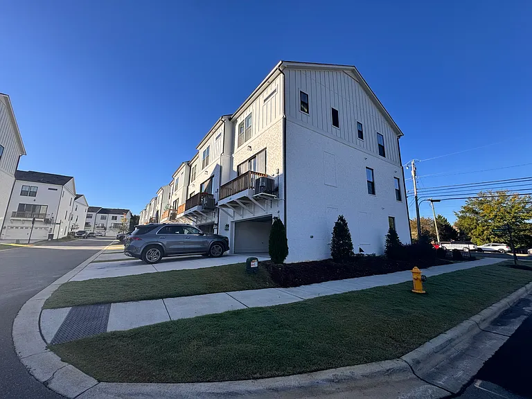 4100 Alexander View Dr — Photo 17