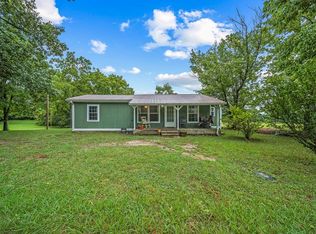 1520 Gulf Rd, Spencer, TN 38585