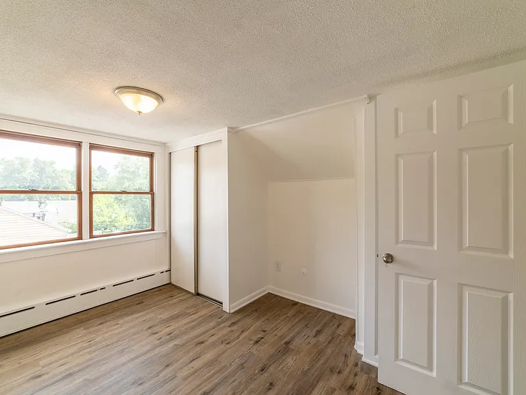 7535 Independence St — Photo 16