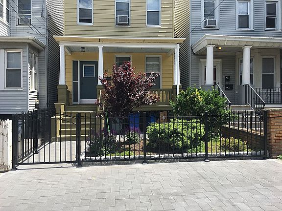 2nd image of 64 Wright Ave