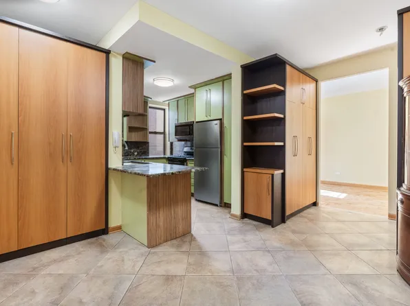 3130 Brighton 6th Street image 1 of 31