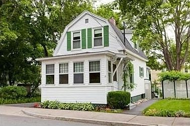 1st image of 13 Chestnut St