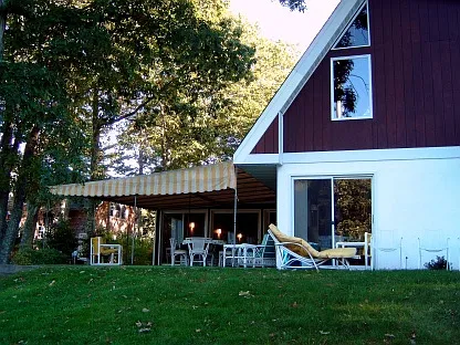 Shelter Island-beach, Boating and Indoor Pool — Photo 3