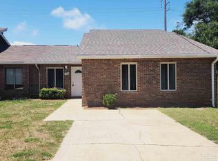 1580 Janice Ct #B, Gulf Breeze, FL 32563