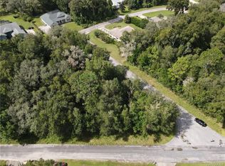 8396 N Titleist Dr, Citrus Springs, FL 34434