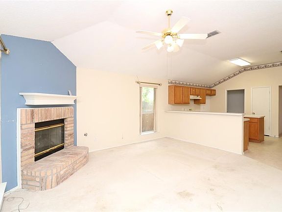 5th image of 10229 Tustin Ter