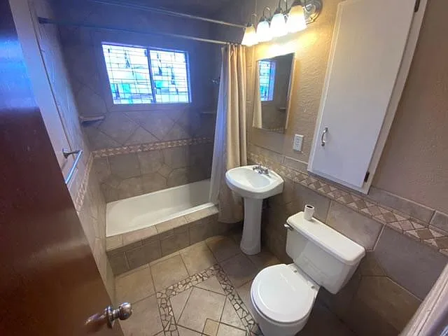 2307 Orchard Ave — Photo 11