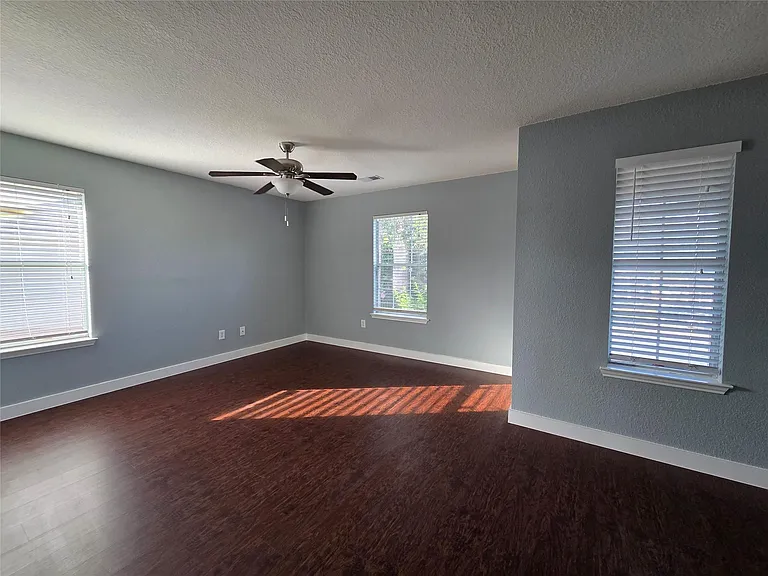 9526 Heflin Colony Dr — Photo 34