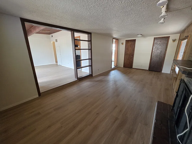 2625 Florida St NE — Photo 9