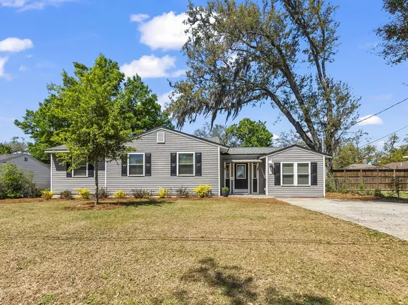 121 N Cove Ln, Panama City, FL 32401