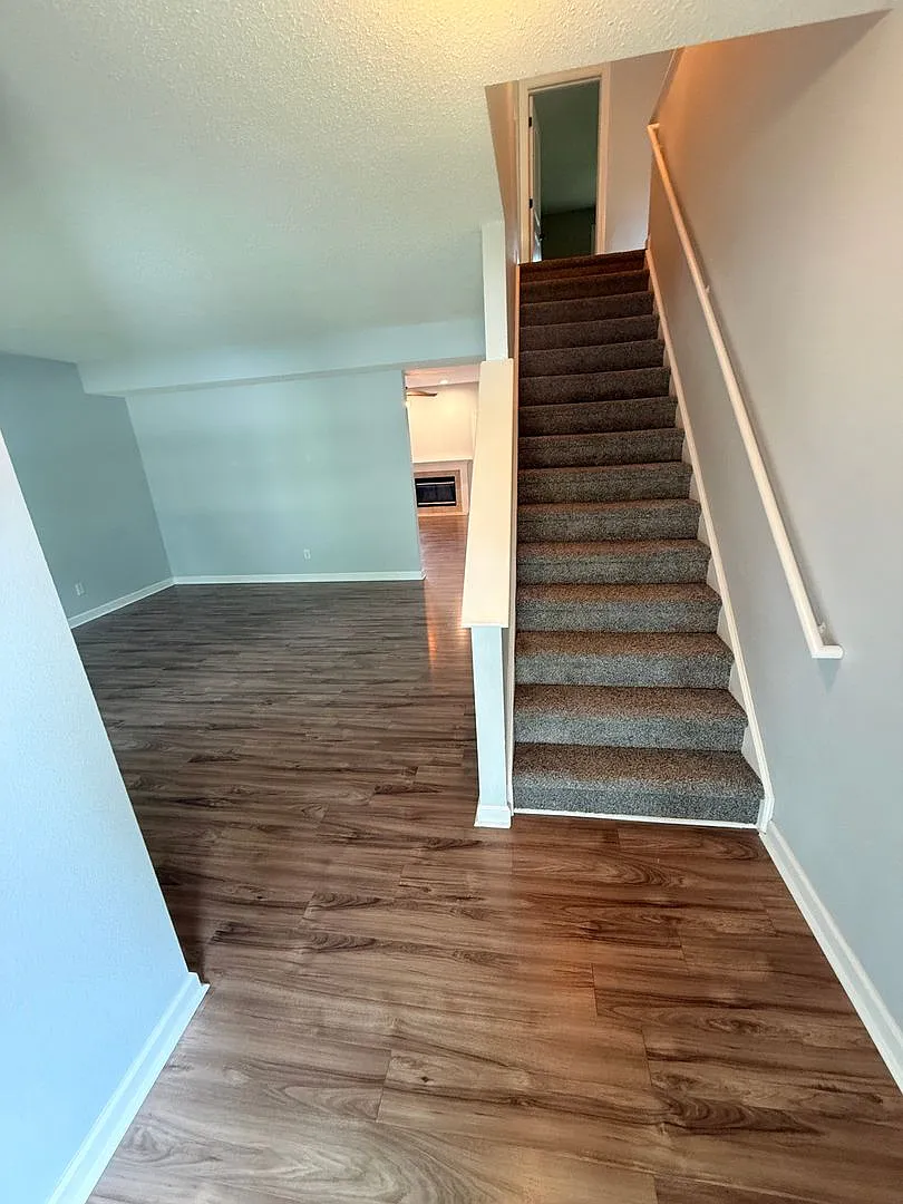 Modern 4-Bedroom Home with Resort-Style Amenities — Photo 3