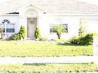 392 Fish Hawk Dr, Winter Haven, FL 33884