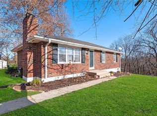 701 W 4th St, Waverly, MO 64096