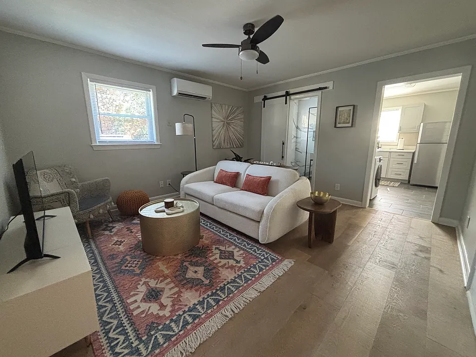 615 Guilford Ave #3
