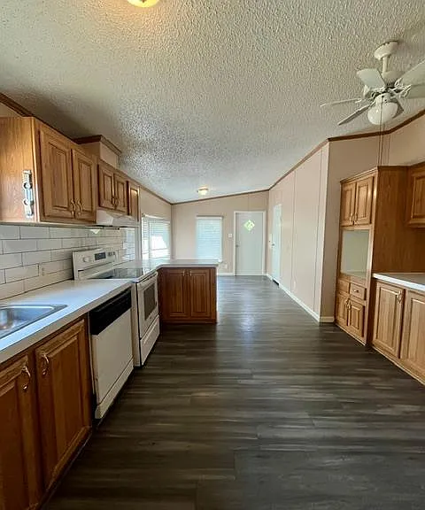 150 Oak Forest Dr — Photo 8