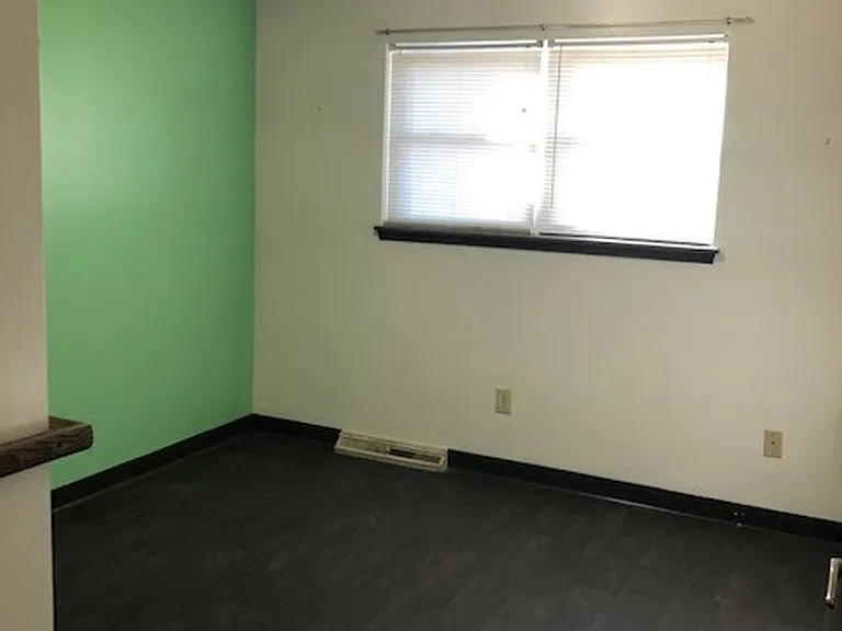 260 Apple Tree Ct — Photo 8