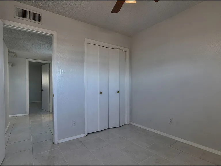 7113 Orizaba Ave — Photo 27