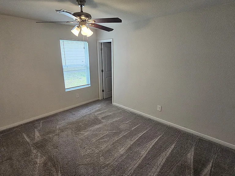14210 Green Wing Cir — Photo 13