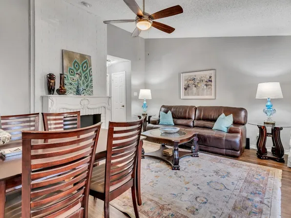 2104 Friendly Dr APT 2920, Arlington, TX 76011